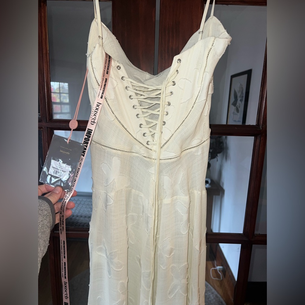 House of CB Seren White Floral Dress - Picture 4 of 5